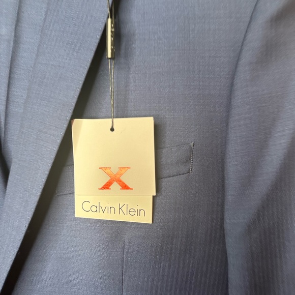 Calvin Klein Extreme Slim Fit Wool Navy Suit 44/37W NWT - Picture 2 of 7